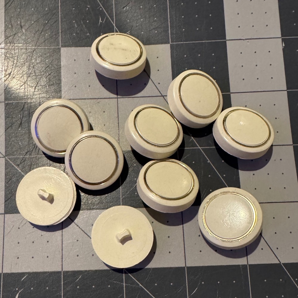 10pc‎ Vintage Cream White and Gold Rim Shank Buttons 22mm for Blazers Coats